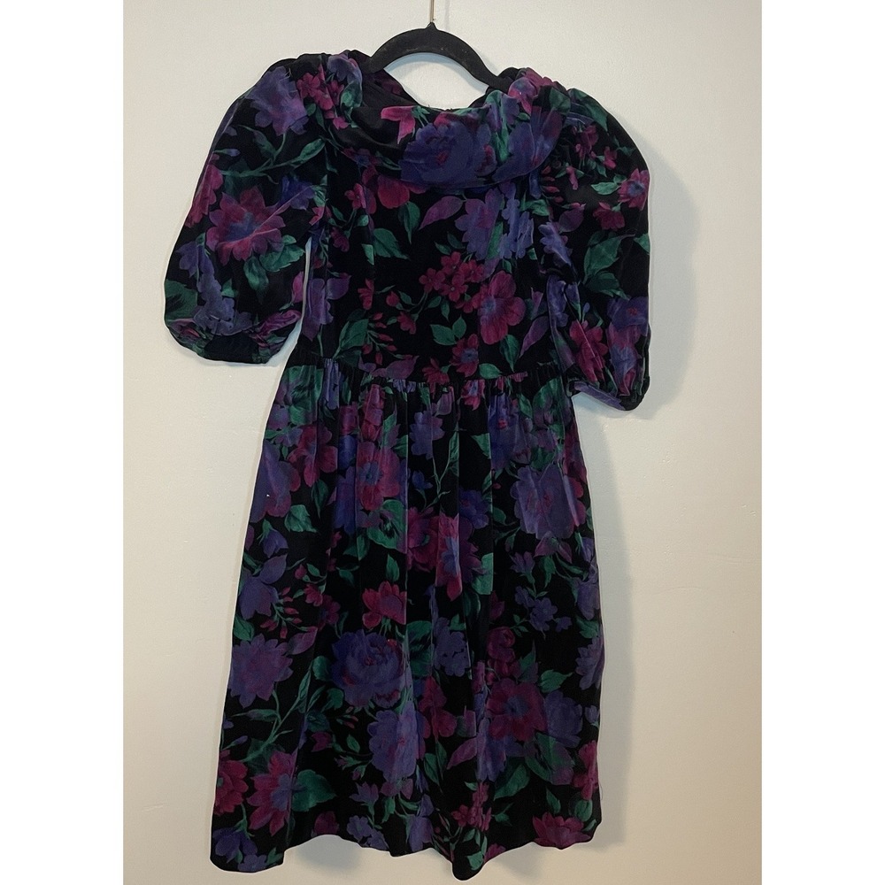 Vintage 1990s Cary San Francisco Floral Velvet Dress Girl Size 8‎ Made In USA